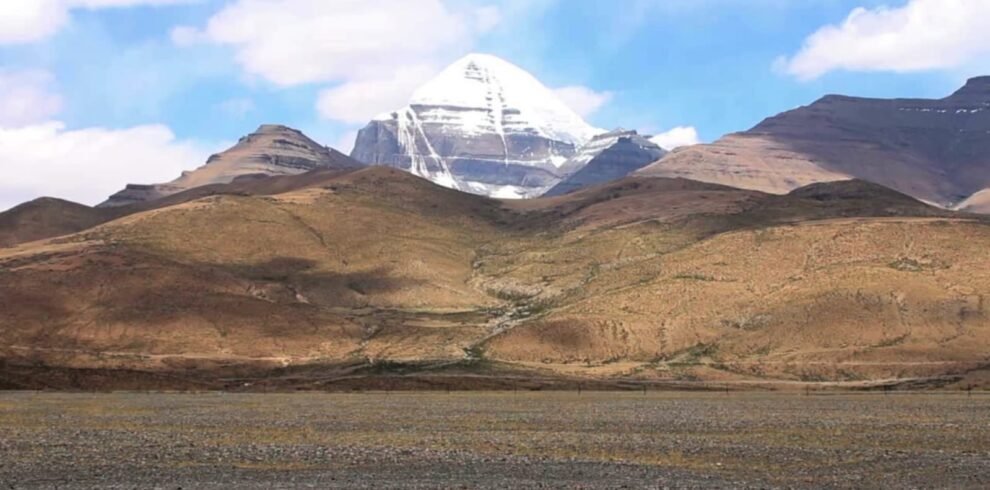 Visit the devine spiritual land of kailash,One of the most significant pilgrimage with great cultural and spiritual significance.This is the holy devine place where lord Shiva resides with Maa Parvati and other shiva ganas.