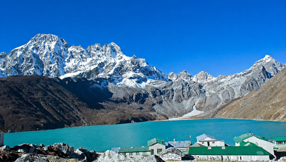 EBC Trek via Gokyo with Helicopter Return – 15 Days